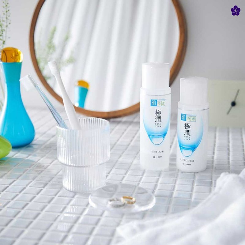 Hada Labo Gokujyun Hyaluronic Acid Milk – drėkinamasis losjonas