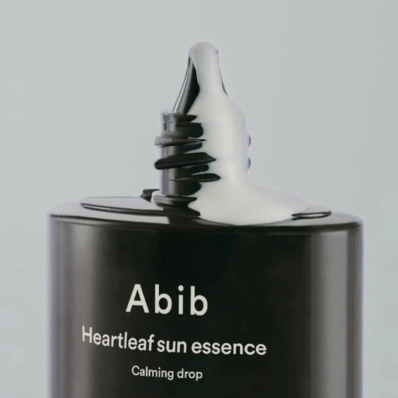 Abib Heartleaf Sun Essence Calming Drop SPF50+/PA++++ – apsauginis serumas nuo saulės